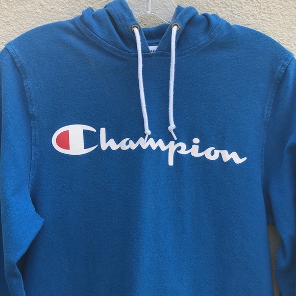 CHAMPION Mid-Weight Pullover Hoodie - Picture 2 of 8